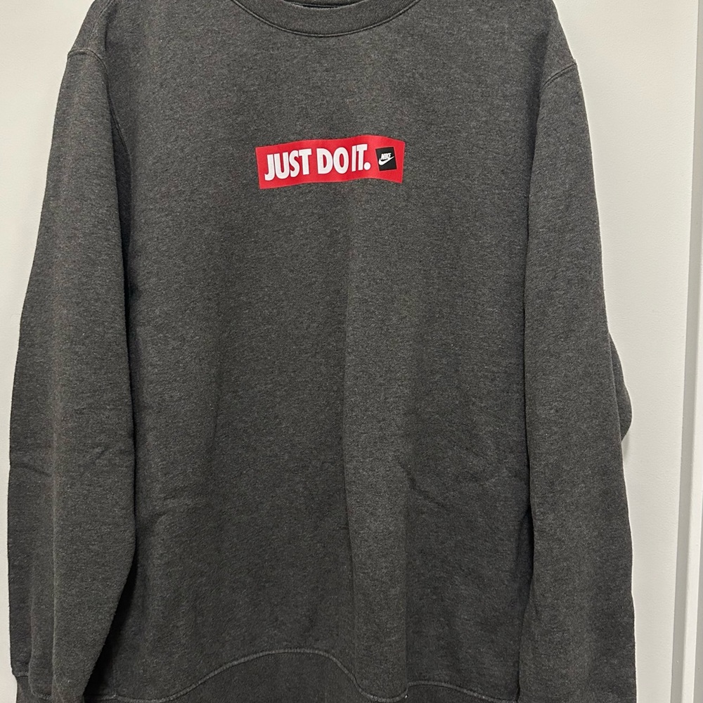 Nike Men's Dark Gray Crewneck Sweater